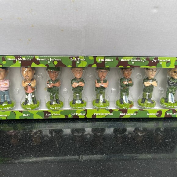 Tropic Thunder Promotional Set of Eight 4" Bobbleheads Dreamworks Studios 2008 - Picture 1 of 13